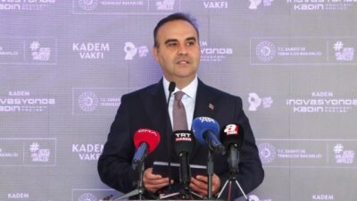 Sanayi ve Teknoloji Bakanı Mehmet Fatih Kacır, kadınların bilim ve