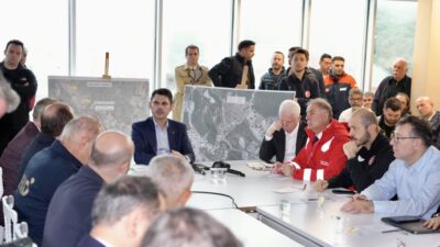 Çevre, Şehircilik ve İklim Değişikliği Bakanı Murat Kurum, sel felaketinden