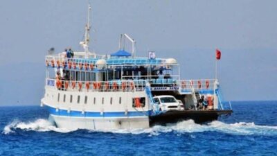 Muğla’nın Bodrum ilçesinde etkili olan şiddetli rüzgar ve olumsuz hava