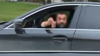 Büyükçekmece'de yol verme tartışması yaşadığı sürücünün otomobiline arkadan çarpan şahıs,