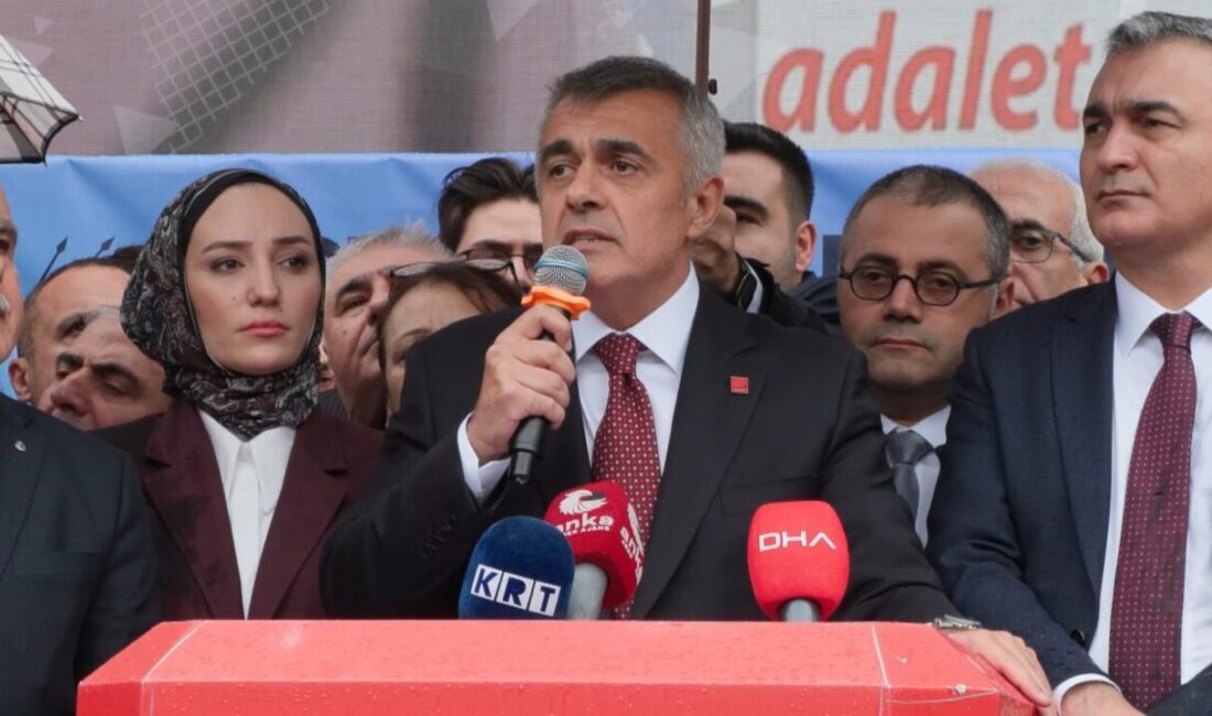 CHP İstanbul İl Başkanlığı görevine başlayan Mehmet Ali Yüksel, partinin