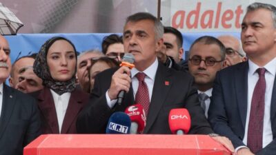CHP İstanbul İl Başkanlığı görevine başlayan Mehmet Ali Yüksel, partinin