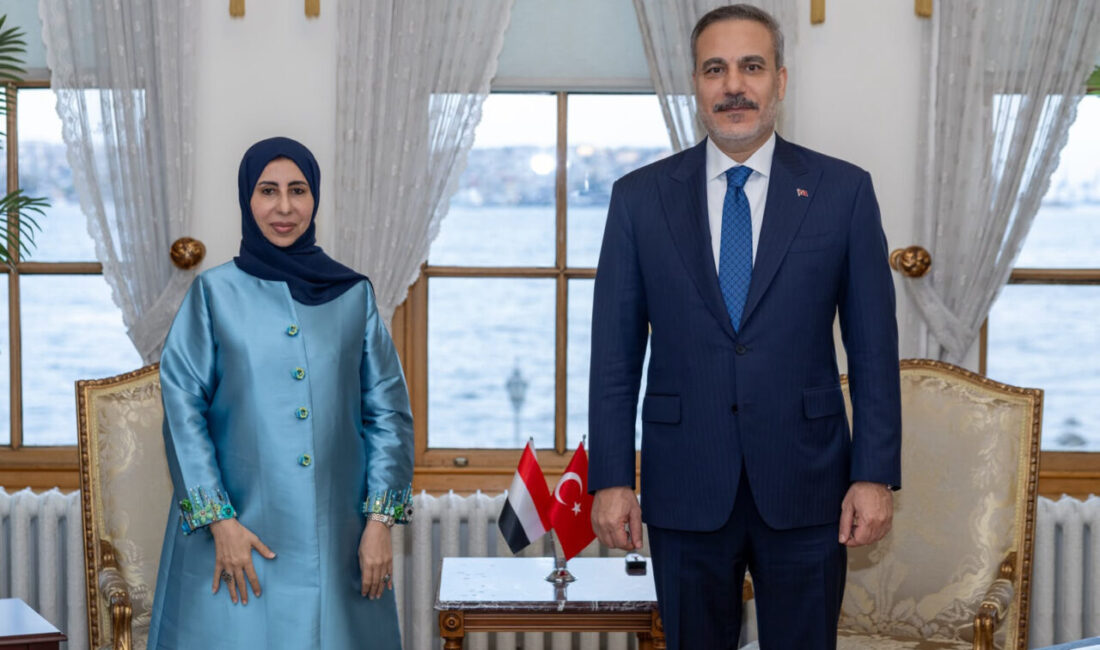 Dışişleri Bakanı Hakan Fidan, İstanbul'da bir araya geldiği Yemen Dışişleri