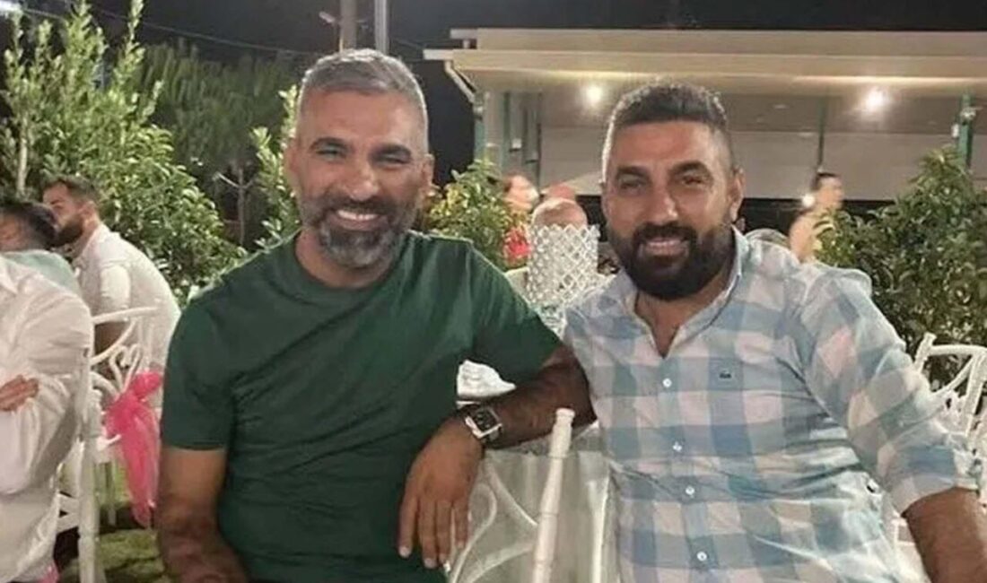 Aydın'da fırın işleten eski kulüp başkanı Erhan Özlüer ve kardeşi