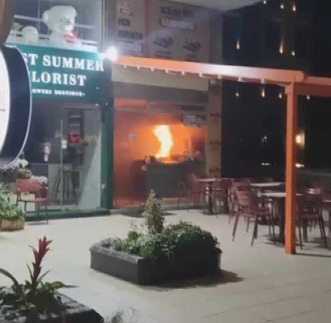 İstanbul Etiler’de bir restoranda gaz kaçağı nedeniyle çıktığı iddia edilen