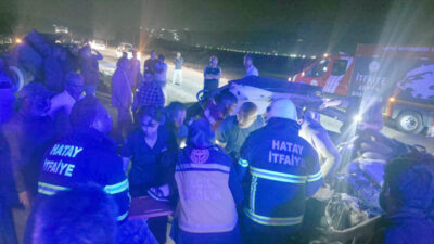 Gaziantep’in İslahiye ilçesinde meydana gelen iki ayrı trafik kazasında 4