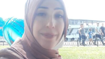 Gaziosmanpaşa'da kontrolden çıkan minibüsün kaldırıma çıkması sonucu iki çocuğunu son
