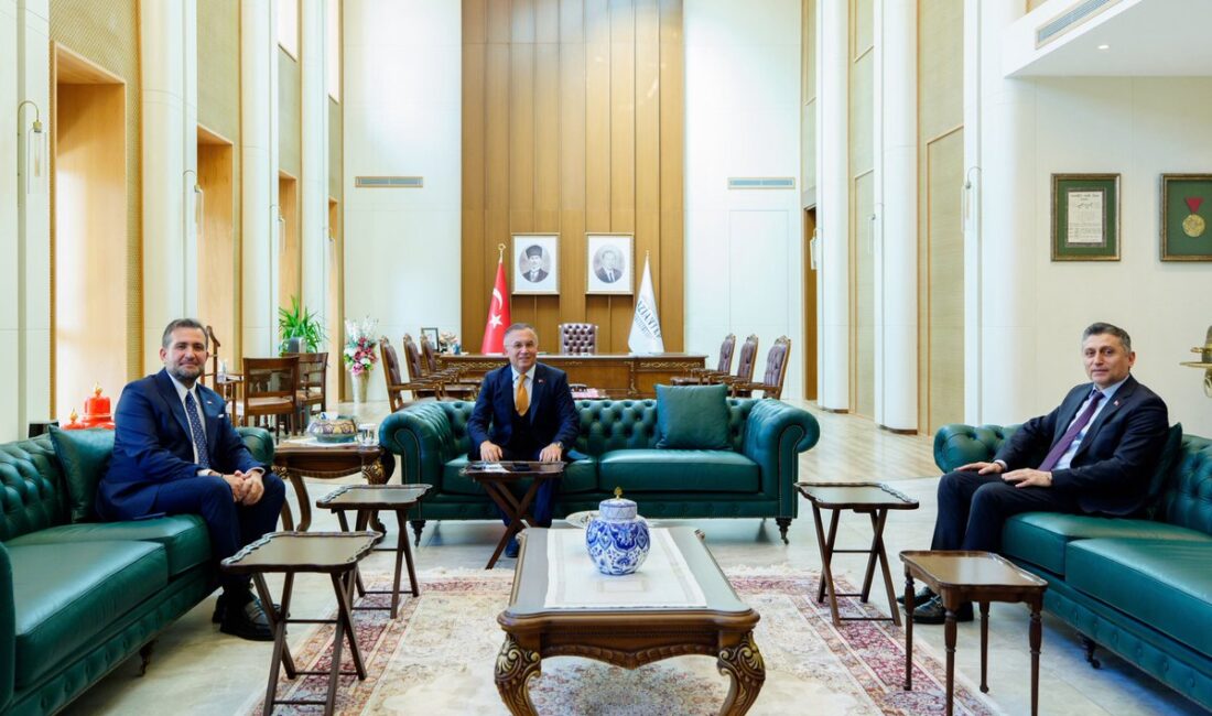 Sağlık Bakanlığı Sağlığın Geliştirilmesi Genel Müdürü Kenan Volkan Demirel ve