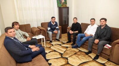 Tunceli Valisi Şefik Aygöl, şehirdeki gençlerle bir araya gelmek ve