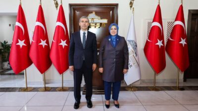 AK Parti Genel Merkez Kadın Kolları Başkanı ve İstanbul Milletvekili