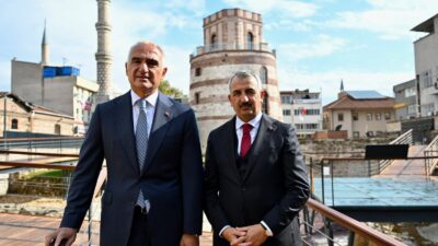 Edirne Valisi Yunus Sezer, Kültür ve Turizm Bakanı Mehmet Nuri