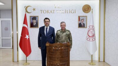 Tokat Valiliği, askeri yetkililerin Vali Abdullah Köklü’ye gerçekleştirdiği resmi ziyarete