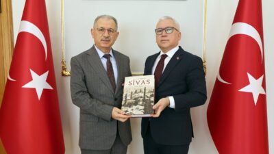 Sivas Valisi Yılmaz Şimşek, İstanbul Yazma Eserler Bölge Müdürü Salih