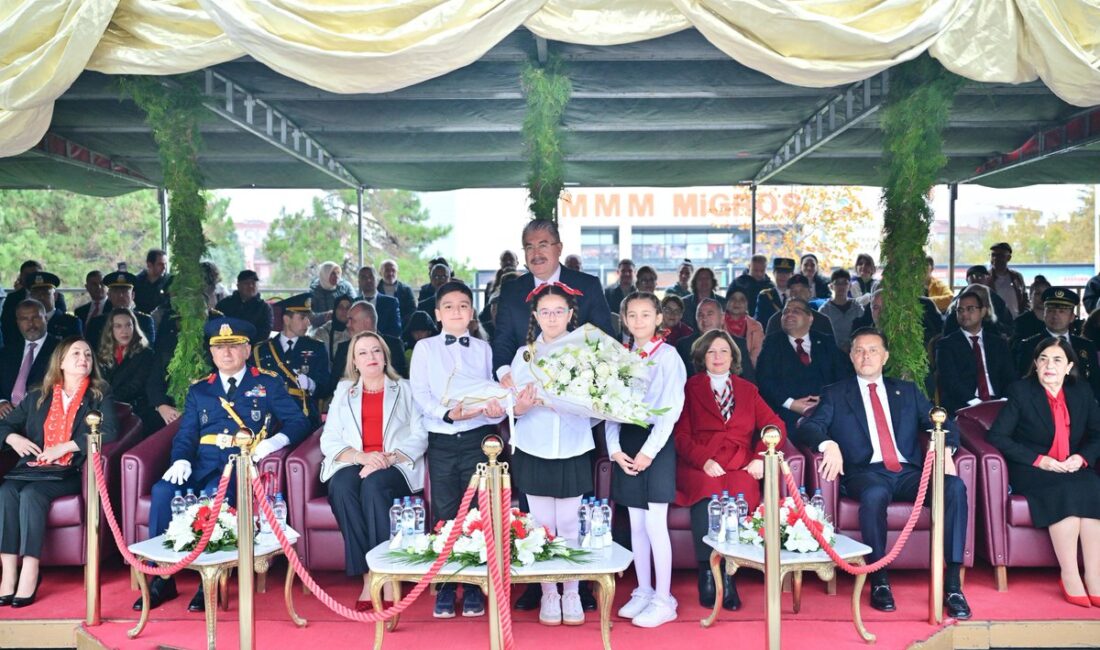 ESKİŞEHİR / TEKHA Eskişehir, Cumhuriyetin ilanının 103. yıl dönümünü büyük