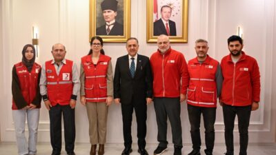 YALOVA / TEKHA Yalova Valisi Dr. Ahmet Hamdi Usta, Kızılay