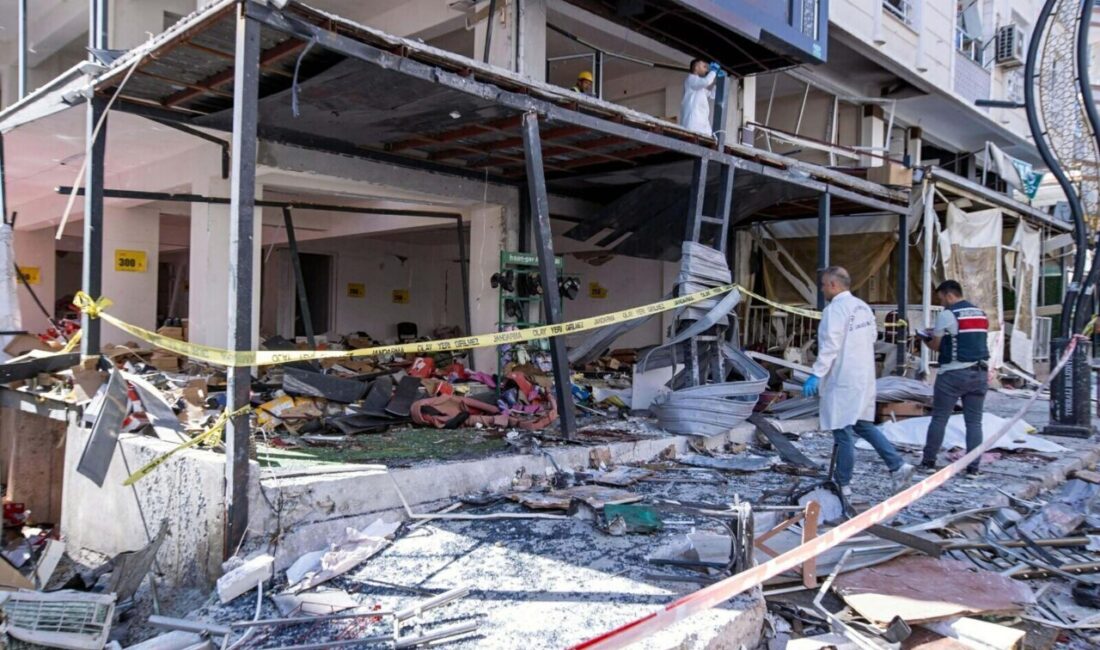 İzmir'in Torbalı ilçesinde 5 kişinin hayatını kaybettiği lokanta patlamasına ilişkin