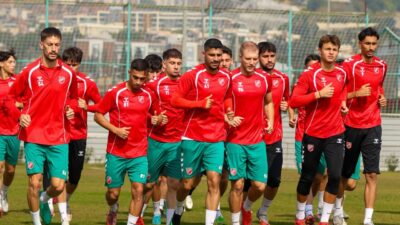 Ligde yükselişe geçen Karşıyaka, Ziraat Türkiye Kupası 3'üncü Tur mücadelesinde