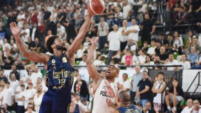 Türkiye Sigorta Basketbol Süper Ligi'nde cezası sona eren Karşıyaka, Fenerbahçe