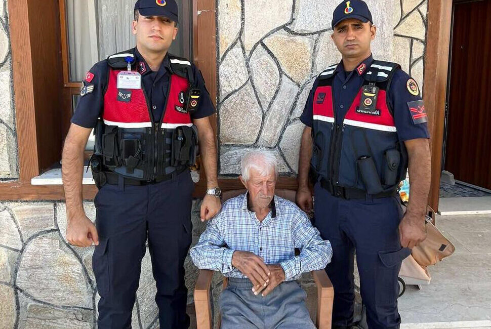 Antalya'nın Manavgat ilçesinde evinden ayrıldıktan sonra haber alınamayan 89 yaşındaki
