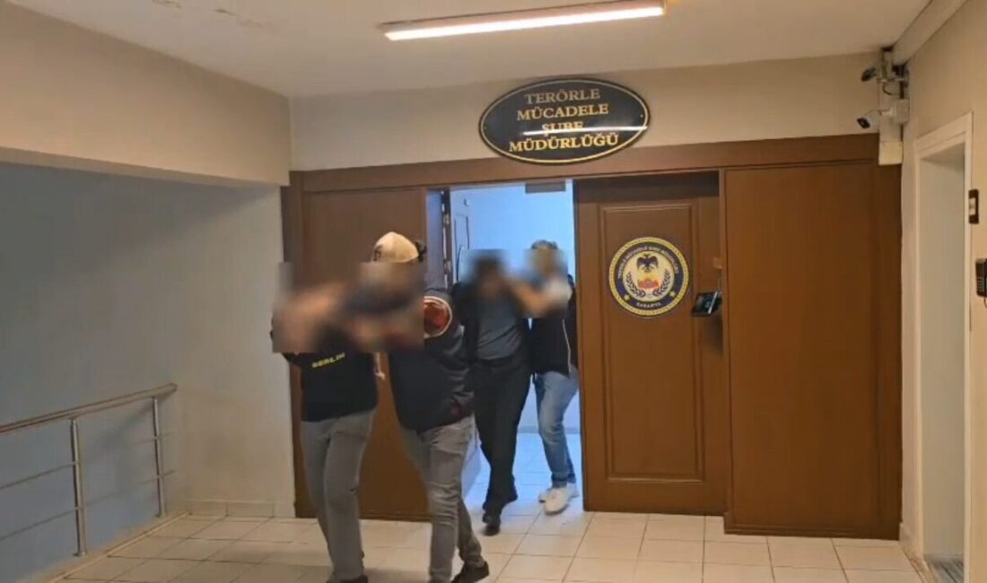 Sakarya'da terör örgütü DEAŞ'a yönelik düzenlenen operasyonda gözaltına alınan 6
