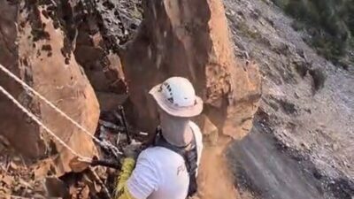 Şırnak’ta sürücüler için risk oluşturan kaya düşmelerine karşı, Trabzon’dan gelen