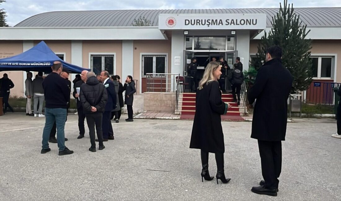Bolu Belediyesi'ne yönelik yürütülen soruşturma kapsamında, aralarında Belediye Başkanı Tanju