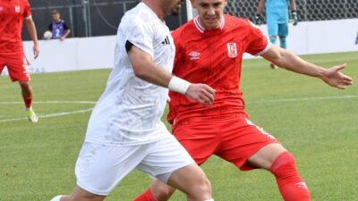 Ligde çıkış arayan Uşakspor, yarın kendi sahasında Gaziemir Spor'u ağırlayacak.