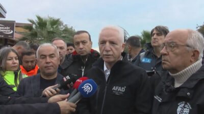 İstanbul Valisi Davut Gül, sağanak yağışın sel ve su baskınlarına