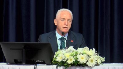 İstanbul Valisi Davut Gül, yıl sonu yaklaşırken kamu kurumlarına gereksiz