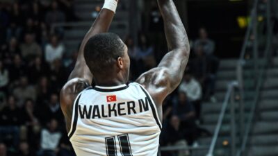 Euroleague mücadelesinde deplasmanda Virtus Bologna ile karşılaşan Beşiktaş, rakibini 103-101