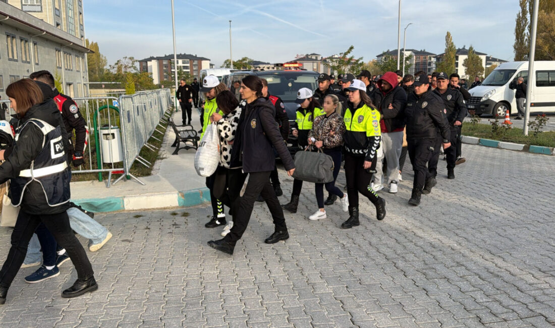 Kütahya merkezli 5 ilde düzenlenen yasa dışı bahis operasyonunda gözaltına