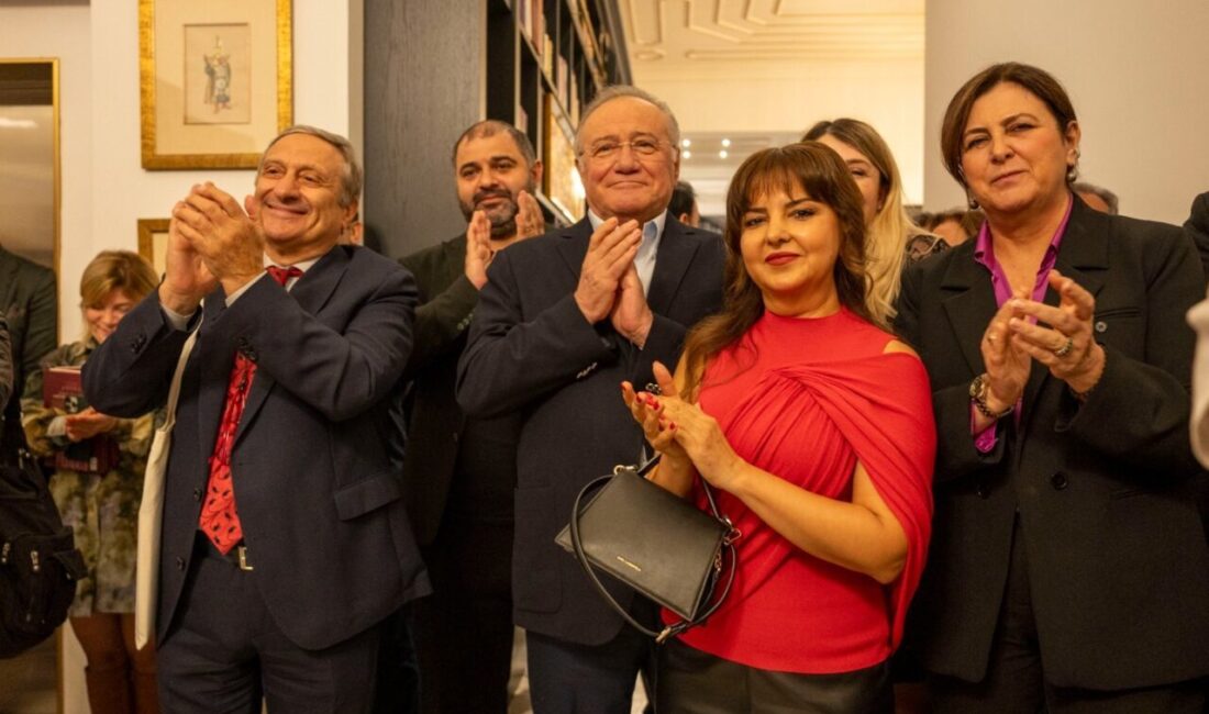 TRT ses sanatçısı Yaprak Sayar, klasik Türk müziğinin nadide eserlerini